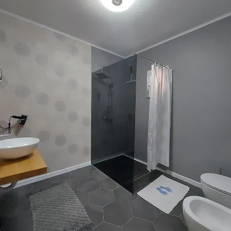 Semesterbostad Little Aria