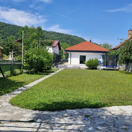 Casa de Férias Little Aria Ripac