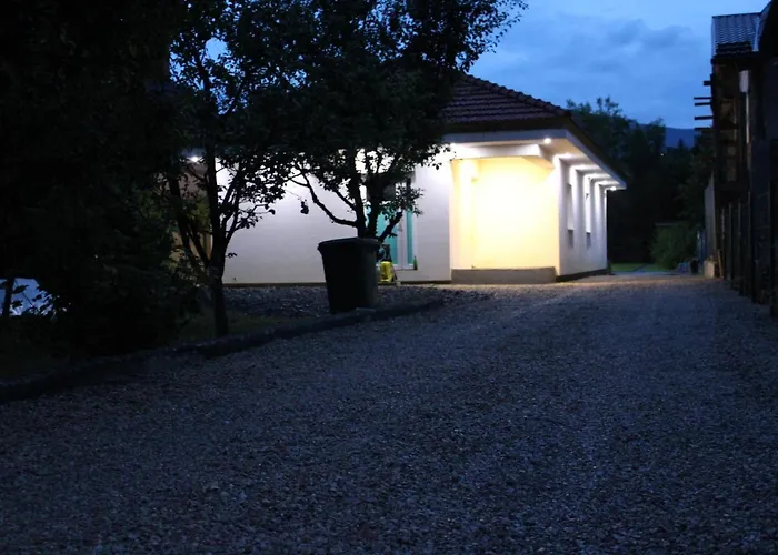 Little Aria Semesterbostad *